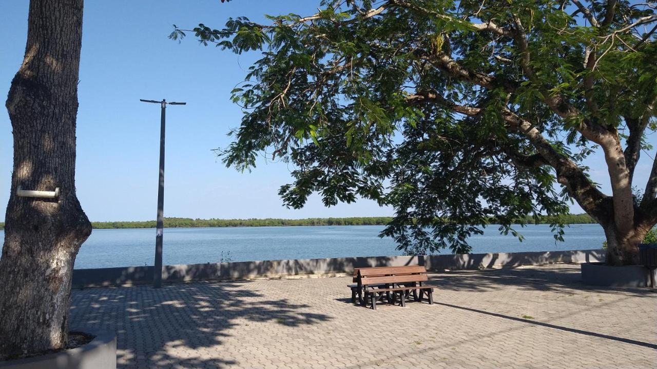 O Paraiso E Aqui Abrolhos - Suite Privativa, Cama De Casal, Ar Condicionado E Tv - Cafe Da Manha De Frente Para O Mar Caravelas Kültér fotó